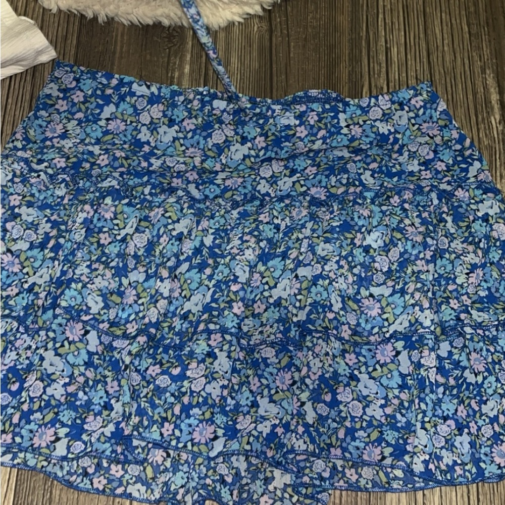 Wild fable ruffle skirt size small